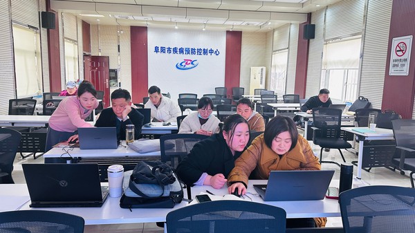 7.现场指导.jpg