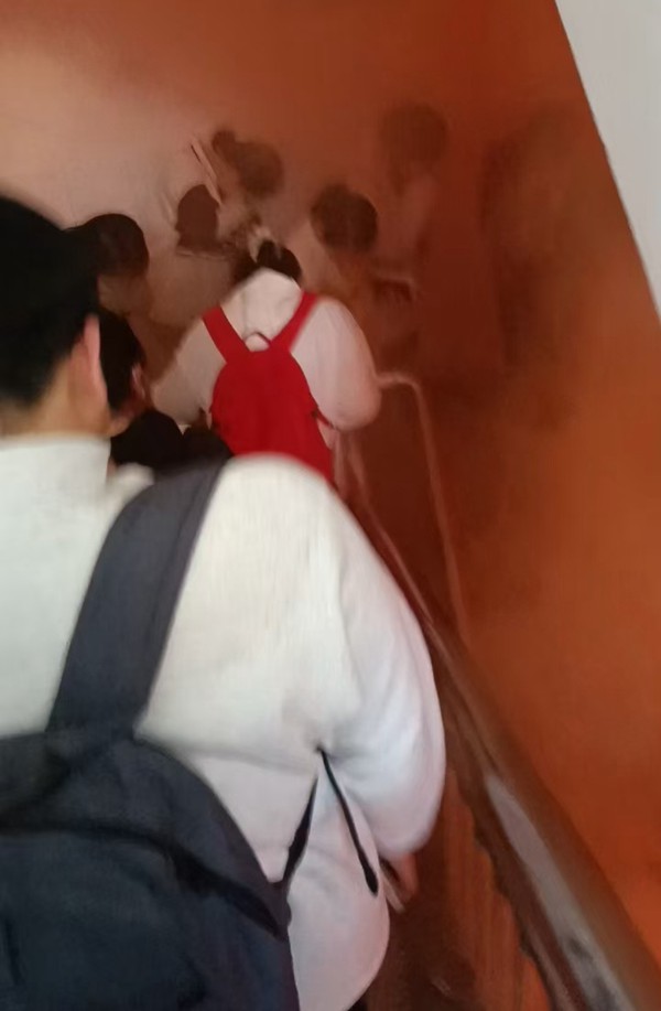疏散逃生.jpg