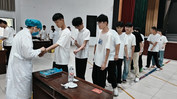 图片 1.jpg